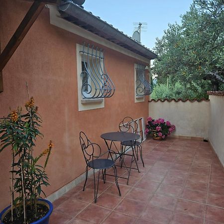 Bastide Des Oliviers Bed & Breakfast Moustiers-Sainte-Marie Eksteriør bilde